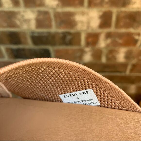 Everlane Shoes 5 - Picture 11 of 13